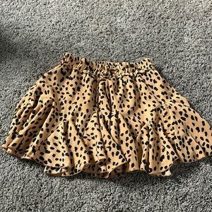 Leopard Ruffle skirt